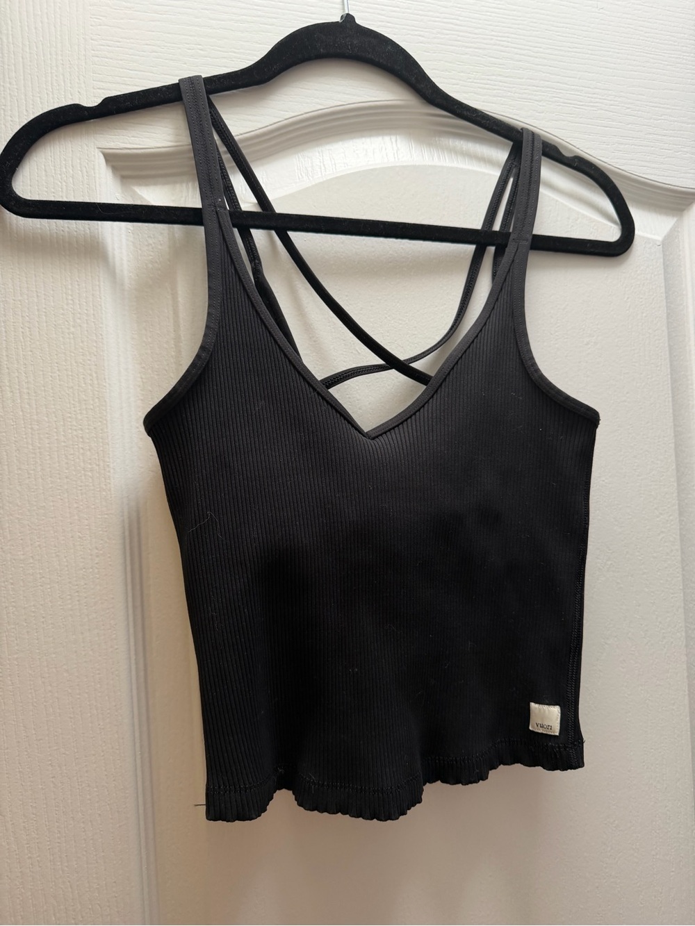 Vuori Ribbed Black Strappy V-Neck Tank Top